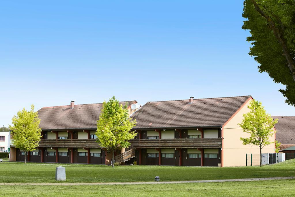 Kyriad Direct Сен-Дизье Экстерьер фото
